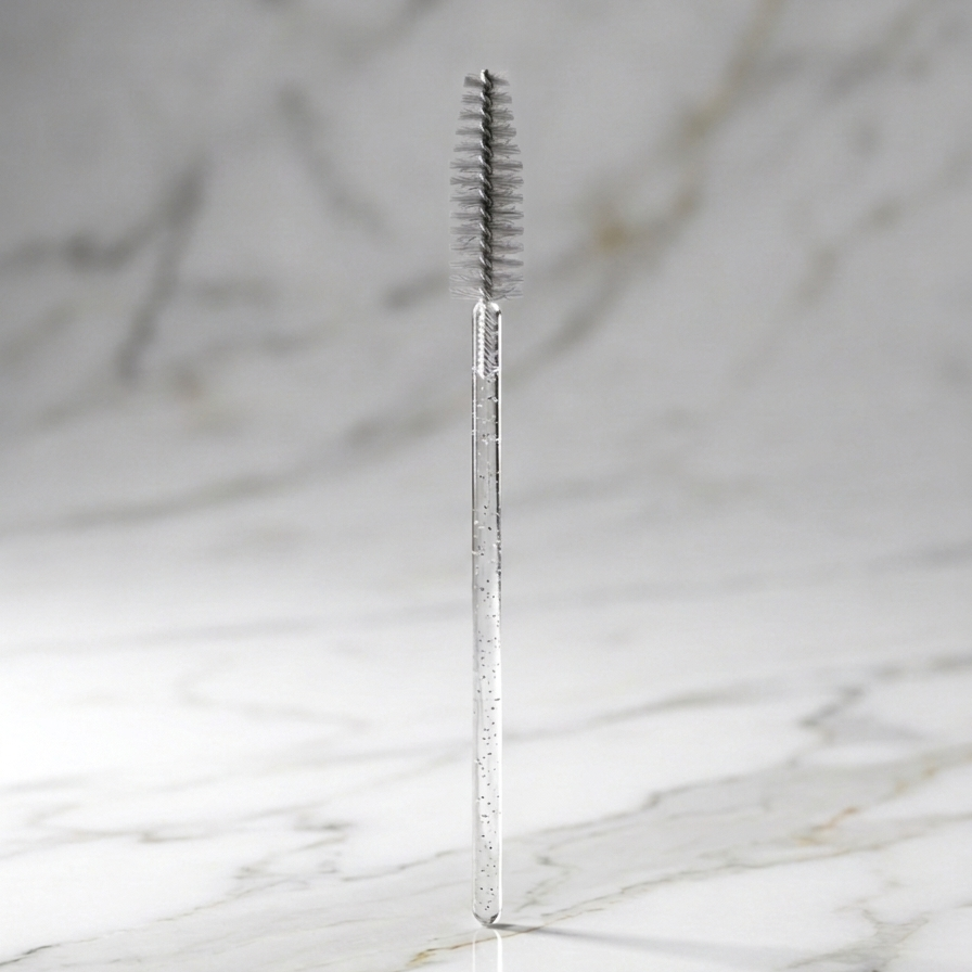 Brosse à cils de finition pour cils magnétiques – séparation précise et regard parfait